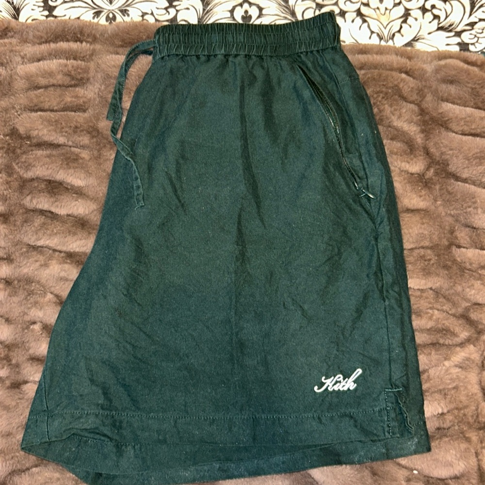 Men’s KITH Active Nylon Shorts Medium